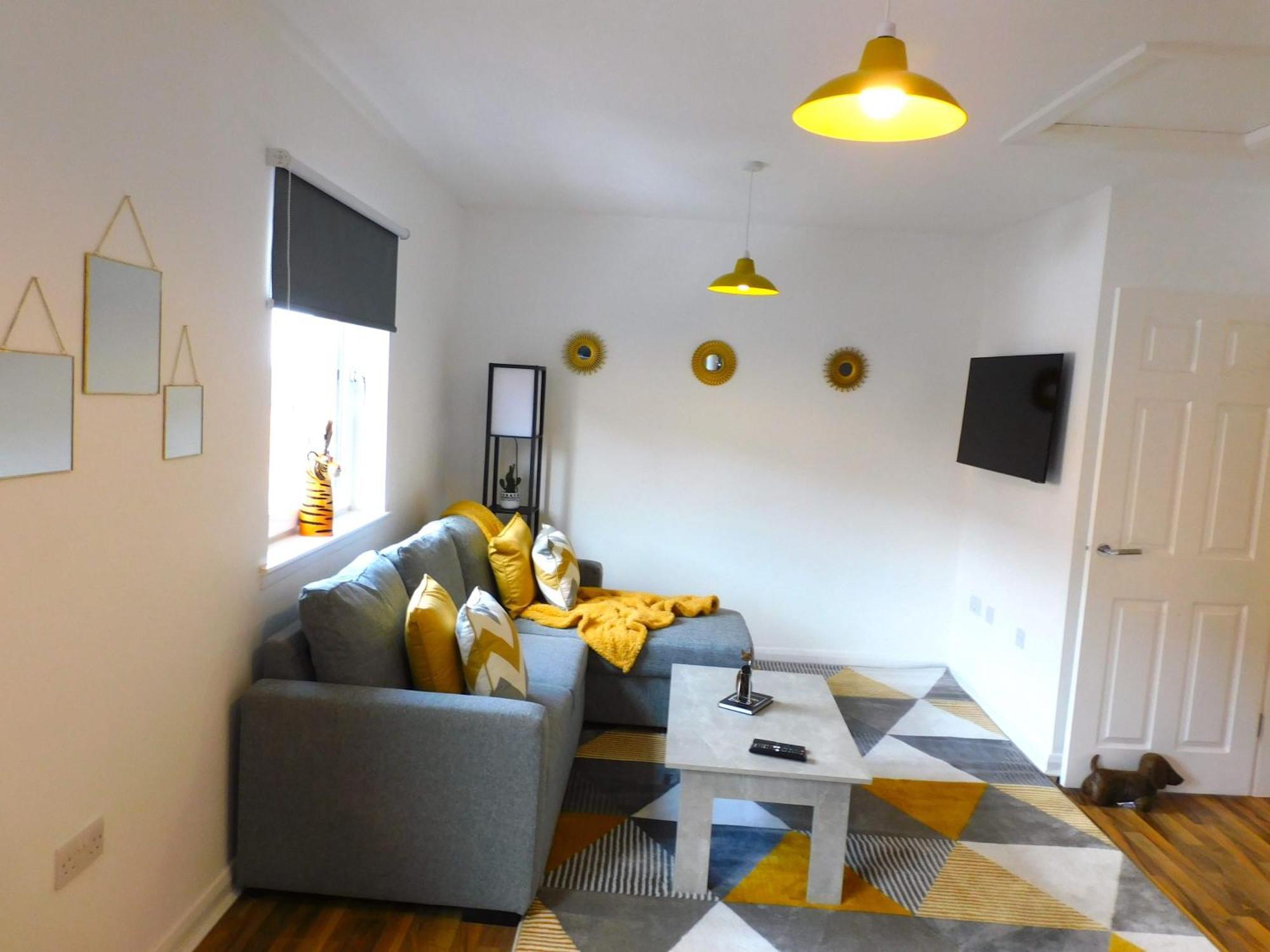 Newly Refurbished 1 Bed Apt In Hamilton Close To Station And Local Amenities מראה חיצוני תמונה