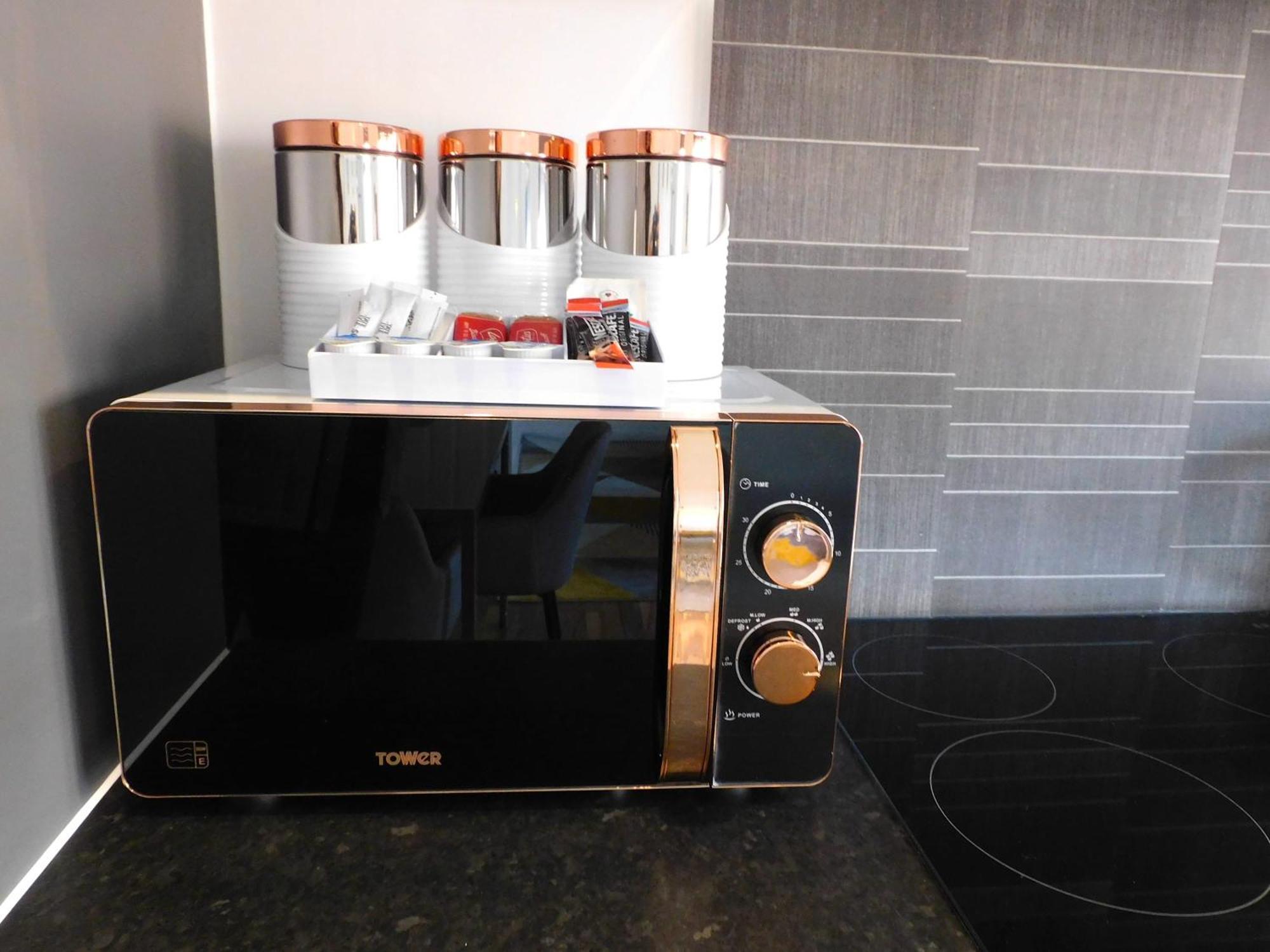 Newly Refurbished 1 Bed Apt In Hamilton Close To Station And Local Amenities מראה חיצוני תמונה