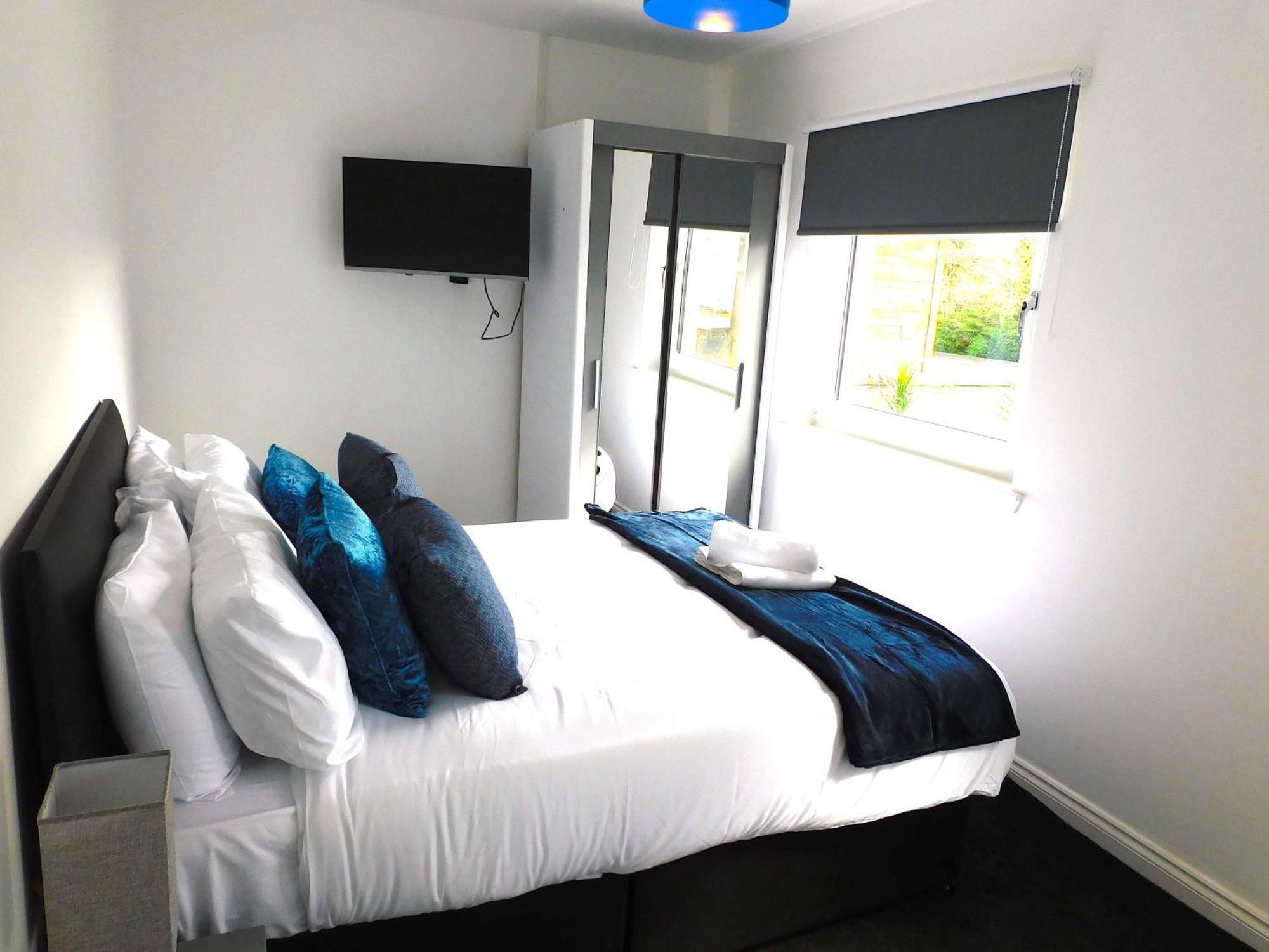 Newly Refurbished 1 Bed Apt In Hamilton Close To Station And Local Amenities מראה חיצוני תמונה